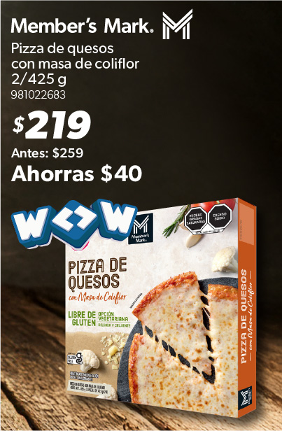 Pizza de quesos con masa de coliflor